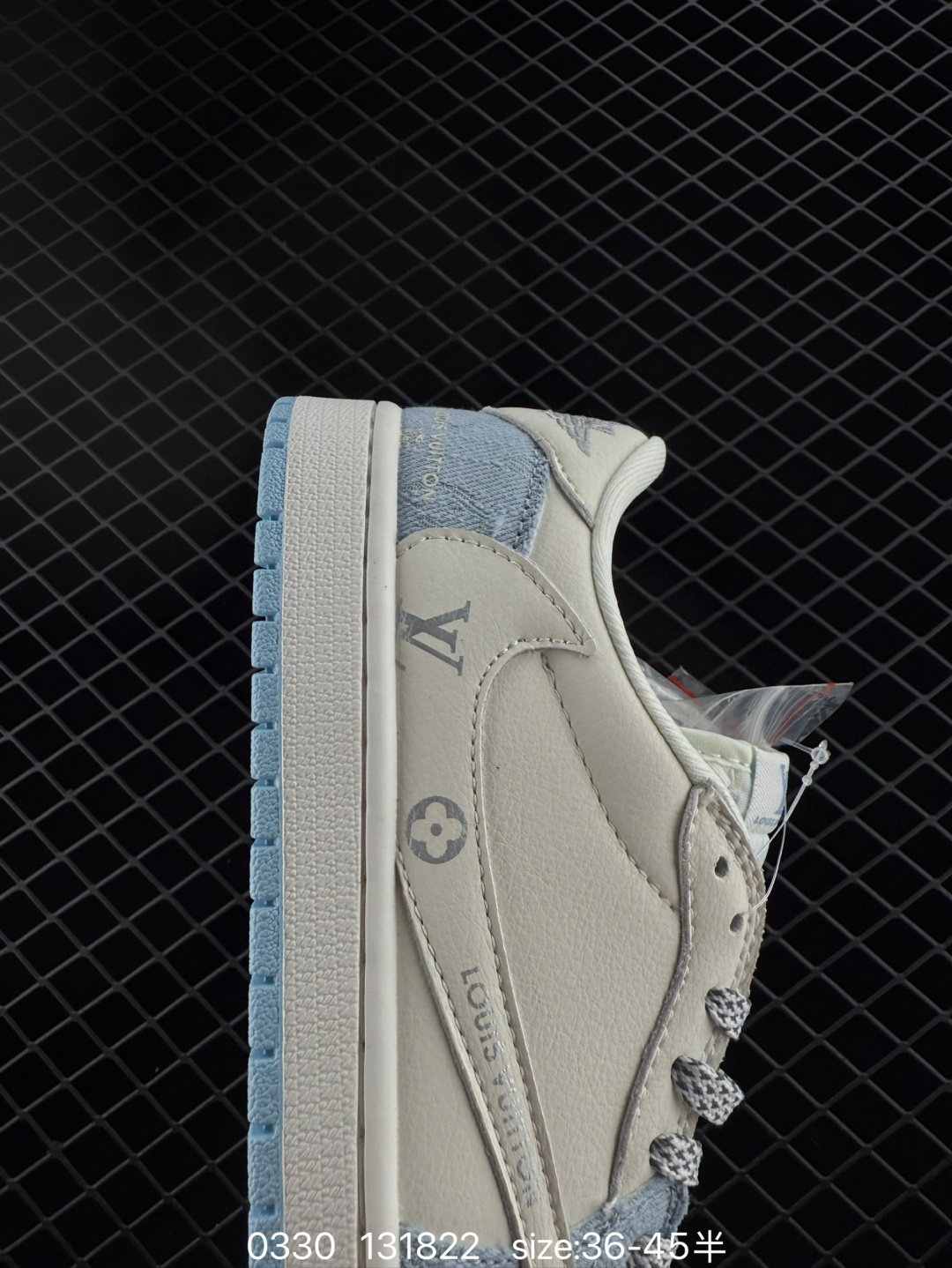 Travis Scott x Air Jordan 1 ” Reverse Mocha “